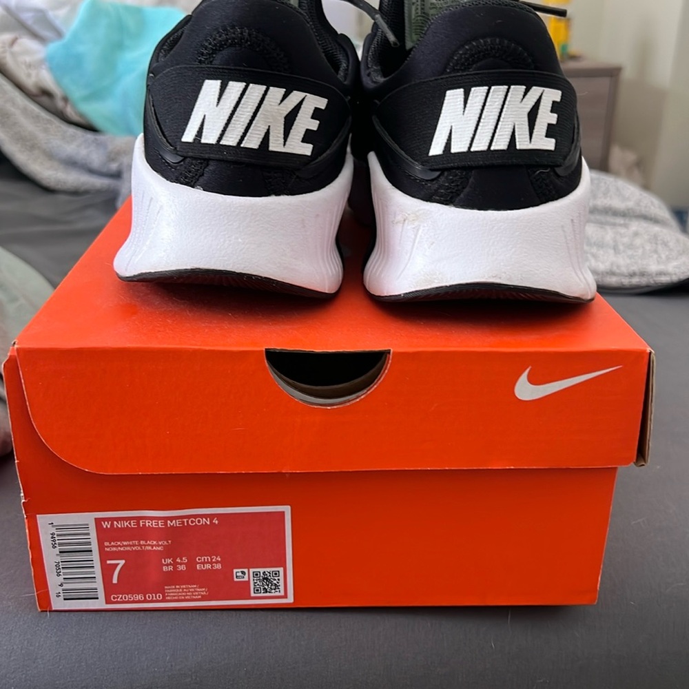 Nike Free Metcon 4 size 7